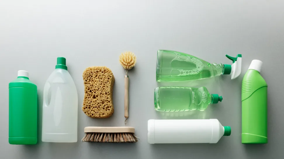 Gör egna miljövänliga rengöringsmedel